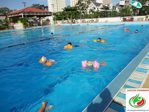 Hồ bơi Phú Lâm tại quận 6